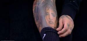 Alex Velea și-a tatuat chipul Antoniei pe picior. Cum arată noul desen al artistului / VIDEO