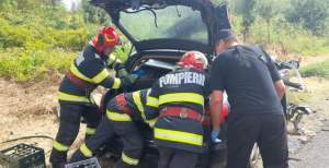 Doi soți au murit după ce mașina lor s-a lovit puternic de un TIR, în Ialomița. Fiul acestora, în stare gravă la spital