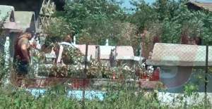 Denisa Răducu nu a fost uitată! Imagini copleşitoare de la mormântul vedetei / VIDEO PAPARAZZI