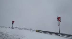 Ninge ca-n povești în România. Zona unde stratul de zăpadă a depășit 50 de centimetri / FOTO