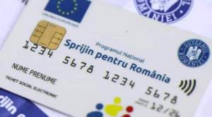 Listele complete cu românii care vor beneficia de cardurile pentru alimente! Află dacă te numeri printre ei