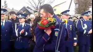 Cerere în căsătorie emoţionantă pentru o poliţistă din Cluj