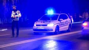 A murit polițistul care a fost lovit de o maşină în timp ce dirija traficul. Agentul din Sibiu s-a stins din viață la 38 de ani