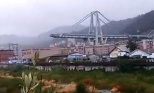 VIDEO / Dezastru în Genova! Pod suspendat prăbușit cu autoturismele care circulau pe carosabil