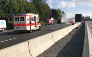 VIDEO / Accident grav pe o autostradă din Germania! Sunt cel puţin 31 de răniţi şi 17 oameni dispăruţi