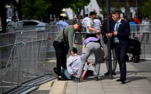 Reacția președintelui din Slovacia, după ce premierul țării a fost împuscat. Robert Fico a fost dus de urgență la spital: ”Sunt șocată”