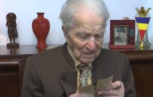 VIDEO / Un bărbat cât o istorie. Ion Niţă a împlinit 100 de ani chiar de ziua Micii Uniri. "Îmi doresc să mă mai însor cu una de 16 ani"