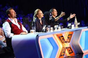 FOTO / Au început filmările pentru cel de-al şaptelea sezon „X Factor”! Brenciu continuă seria glumelor pe seama colegilor lui
