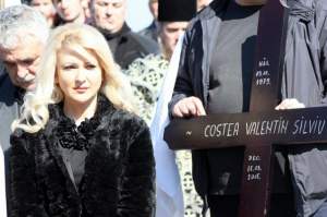 Declaraţie emoţionantă a prezentatoarei tv Diana Mariş, la 40 de zile de la înmormântarea soţului ei "L-am visat. Mă ţinea de mână"