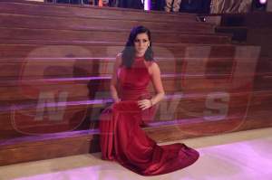 FOTO / Raluca Dumitru, ”Lady in Red” la Gala ”Antena Stars”! Detaliul care a atras atenţia tuturor