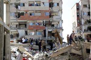 FOTO / Fotografiile morții! Cum arată zona care a fost lovită de cutremurul care a ucis peste 400 de oameni și a rănit alte câteva mii