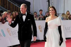 Ce proceduri de securitate au fost la premiile BAFTA pentru Prințul William și Kate Middleton. Românca Andreea Cristea a spus ce se întâmplă / VIDEO