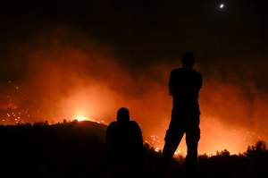 Turiștii care și-au pierdut concediul din cauza incendiilor vor merge în vacanță gratuit în Rhodos. Din ce dată este valabilă despăgubirea