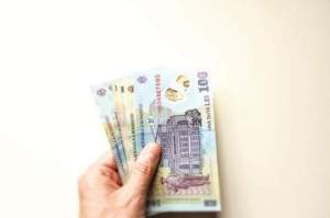 Câți bani le rămân românilor în mână după creșterea salariului minim, de la 1 iulie 2024. Marius Budăi a vorbit despre această majorare