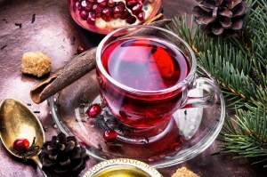 De ce e bine să bei ceai de rodie. 9 beneficii pentru sănătate
