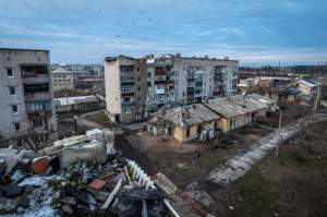 Doi ani de la începutul războiului dintre Rusia și Ucraina. Milioane de refugiați, familii destrămate, copii și bătrâni măcelăriți