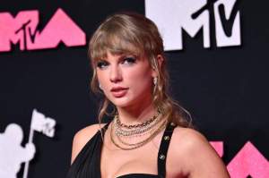 Taylor Swift ar fi hărțuită de un fan! Celebra cântăreață vrea să îl dea în judecată pe tânăr: ”E o chestiune de viaţă sau de moarte”