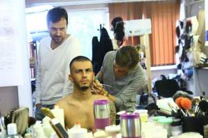 FOTO / Florin Ristei, schimbare de look! S-a tuns ca Alex Velea: "Mi-am tăiat părul singur, în baie"