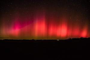 Cum s-a văzut ”Aurora Boreală” din mai multe zone ale țării. Fenomenul i-a fascinat pe români / FOTO