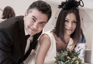 FOTO / Andreea Berecleanu sărbătoreşte 2 ani de la nuntă. Cum şi-a impresionat soţul dis de dimineaţă