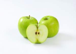 Ce este dieta cu mere. Specialiștii o recomandă pentru persoanele care vor să slăbească și să se lase de fumat