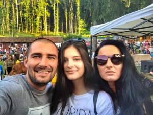 FOTO / Reuniune de familie! Liviu Vârciu, din nou alături de fiica lui şi fosta sa iubită