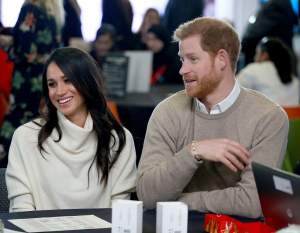 FOTO / Ce s-a întâmplat? Experții în limbajul trupului dezvăluie o schimbare în relația Prințului Harry cu Meghan Markle