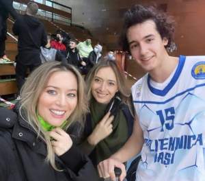 Andrei, fratele Laurei Cosoi, a împlinit astăzi 18 ani. Ce urare emoționantă i-a făcut actrița: "Să te bucuri de viață” / FOTO