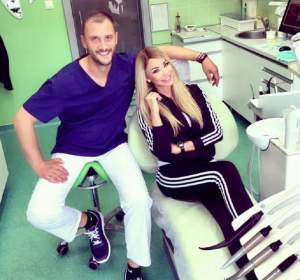 FOTO / Bianca Drăguşanu şi Victor Slav se laudă cu un nou zâmbet! Au mers la stomatolog şi s-au fotografiat, mândri de rezultate!