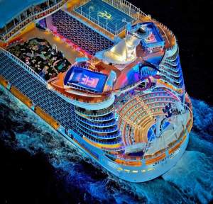 Cât costă o croazieră pe Symphony of the Seas, vasul pe care Andra și Cătălin Măruță își petrec vacanța