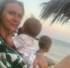 Adela Popescu, despre greutățile unei vieți cu doi copii: "Îi vrem mari, ca să nu mai avem probleme mici"