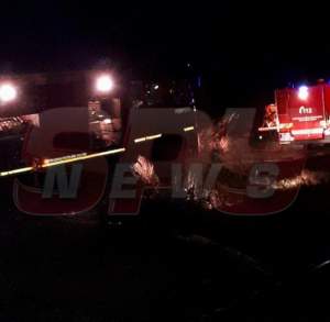 VIDEO / Accident grav, duminică seara, în județul Brăila. O mașină a fost spulberată de tren. Ar fi vorba de o sinucidere