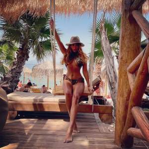 Roxana Dobrițoiu, vacanță de lux în Grecia. Ce surpriză i-a făcut iubitul care o înșelase: ”A vrut să mă răsfețe” / VIDEO