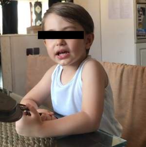 VIDEO & FOTO / Băiețelul Andreei Mantea e un adevărat „cavaler”! Micuțul, filmat într-o ipostază care te va face să-l adori