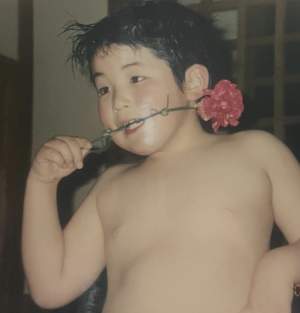 Cum arăta Rikito Watanabe de la Chefi la cuțite când avea 6 ani. Cât de mult s-a schimbat cunoscutul bucătar / FOTO