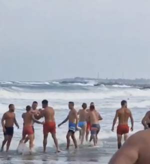 Scene violente între salvamari şi turişti, pe o plajă din Eforie Nord. Ce îi neliniștește pe cei veniți în vacanță pe litoralul românesc