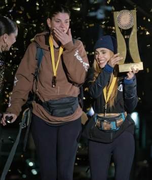 Mesajele emoționante postate de Laura Giurcanu și Sânziana Negru, după ce au câștigat America Express. Au plecat acasă cu premiul de 30.000 de euro: „S-a încheiat!” / FOTO