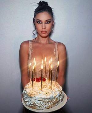 Mira a împlinit 28 de ani. Cu cine își petrece ziua de naștere cântăreața: "M-am emoționat” / FOTO