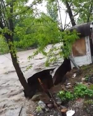 Cod roșu de inundații în județul Bihor. S-au înregistrat deja cote istorice