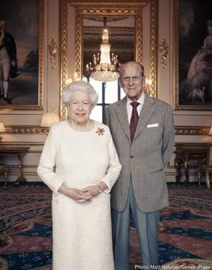 FOTO & VIDEO / Regina Elisabeta a II-a a Marii Britanii şi Prinţul Philip celebrează 70 de ani de căsnicie! Cum au marcat cei doi aceast eveniment