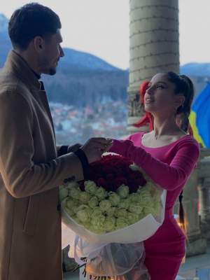 Florinel Coman și-a cerut în căsătorie iubita. Fotbalistul și Ioana Timofeciuc s-au logodit într-un cadru de basm / FOTO