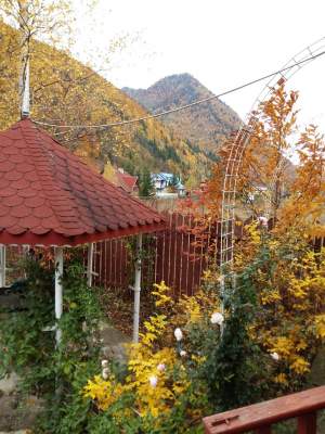 7 locuri de vizitat în octombrie. Cele mai frumoase destinații de toamnă din România