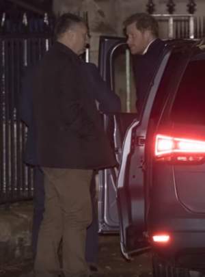 VIDEO / Imaginile momentului. Prințul Harry a fost prins cu FOSTA cât timp logodnica este plecată din țară