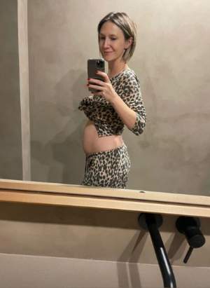 Adela Popescu, o nouă fotografie cu burtica de gravidă. Cum arată soția lui Radu Vâlcan însărcinată în 20 de săptămâni