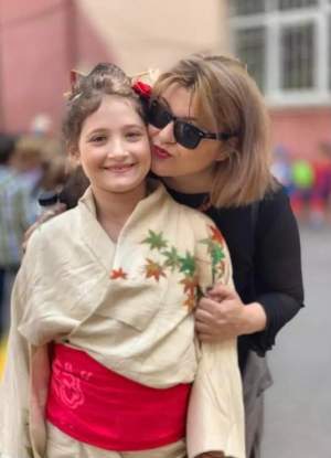 Carmen Trandafir are un copil de 14 ani. Cum arată Ana, fiica artistei cu Emil Grădinescu / FOTO