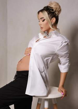 Elisa Roman, reporterul Xtra Night Show, este însărcinată în 4 luni. Primele imagini cu burtica de graviduță: „Te-am iubit de la început” / FOTO