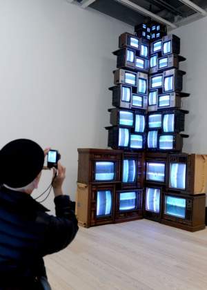 VIDEO & FOTO / Muzeul Whitney dedicat artei americane, pregătit de oaspeţi