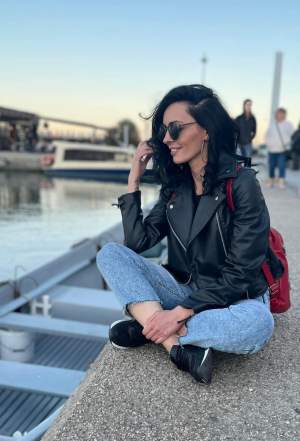 Star Matinal. Cosmina Păsărin, mai fericită ca niciodată alături de iubitul ei. Ce spune vedeta despre căsătorie: „Sunt și momente când mă emoționez” / VIDEO