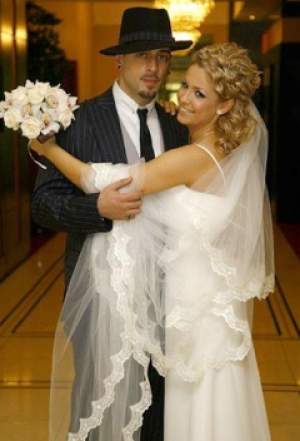 Cu ce se ocupă fosta soție a lui CRBL, Elena Andreianu. Imagini spectaculoase de la nunta lor din anul 2006. Au anunțat divorțul / FOTO