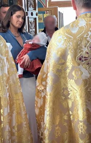 Raluka a fost nașă de botez! Imagini emoționante din biserică cu artista și finuța ei / FOTO